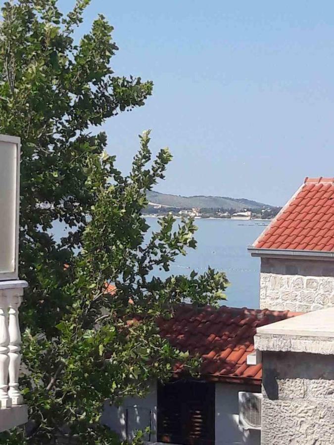 Suncica Apartments Kastela Exterior photo